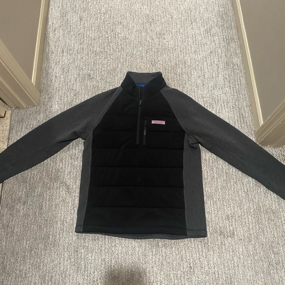 Vineyard Vines Black and Gray Quarter-Zip Pullover